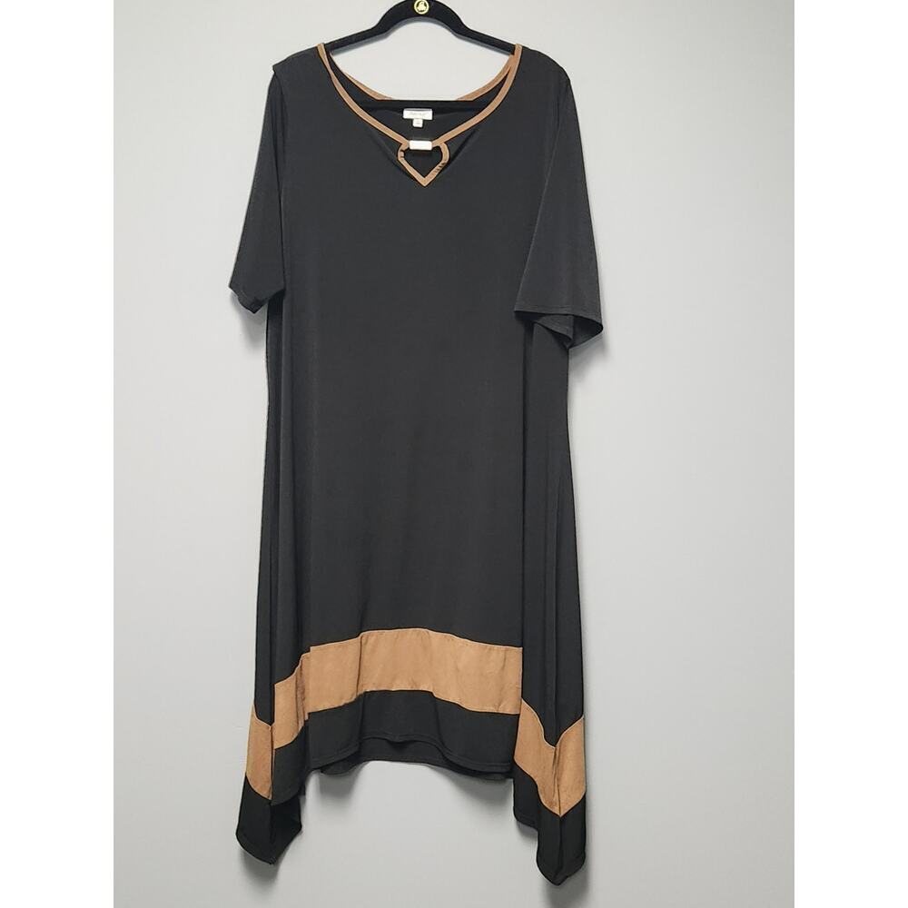 Avenue A Line Shift Dress Women's 22/24 NWOT Suede Trim Shark Bite Hem Stretch